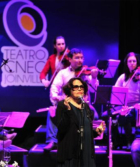 Bibi Ferreira marca a estreia do Teatro CNEC em Joinville